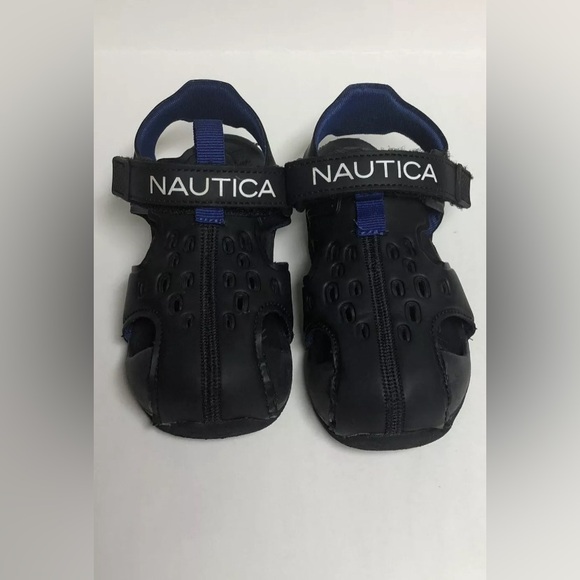 Kids size 4 Nautica sandals, closed toe strapped heel Velcro, black cobalt blue - Picture 7 of 9